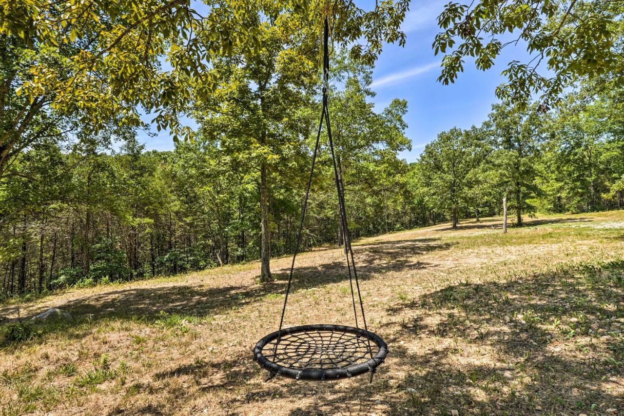 Cozy Branson Cabin on 52 Acres, Private Lake! Zewnętrze zdjęcie